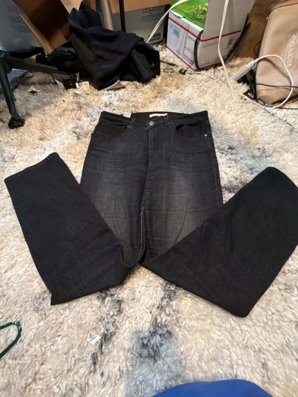 Levi's 724 High Rise Straight Leg Jeans in Black